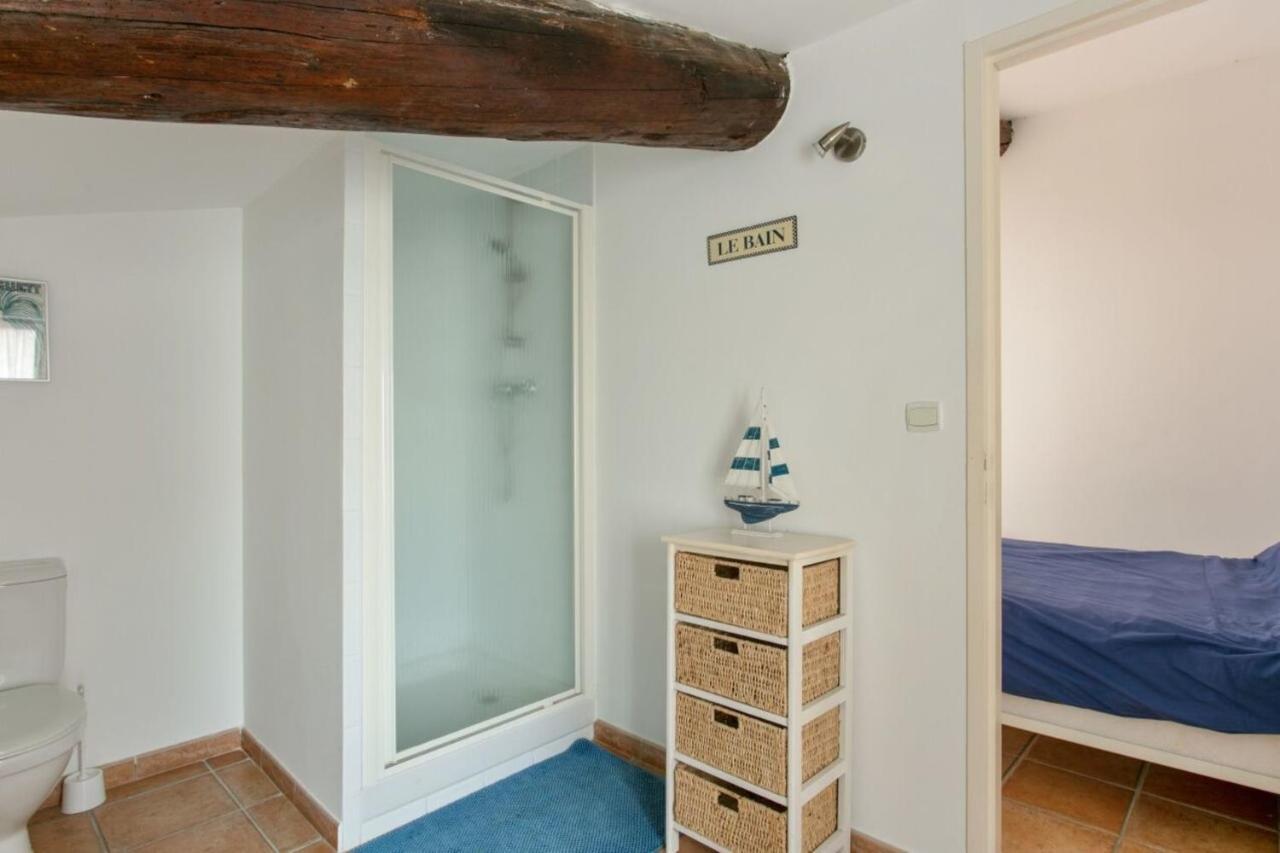 Villa Charming 2-Bed House in Marseillan Extérieur photo