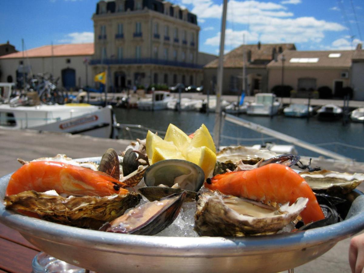 Villa Charming 2-Bed House in Marseillan Extérieur photo
