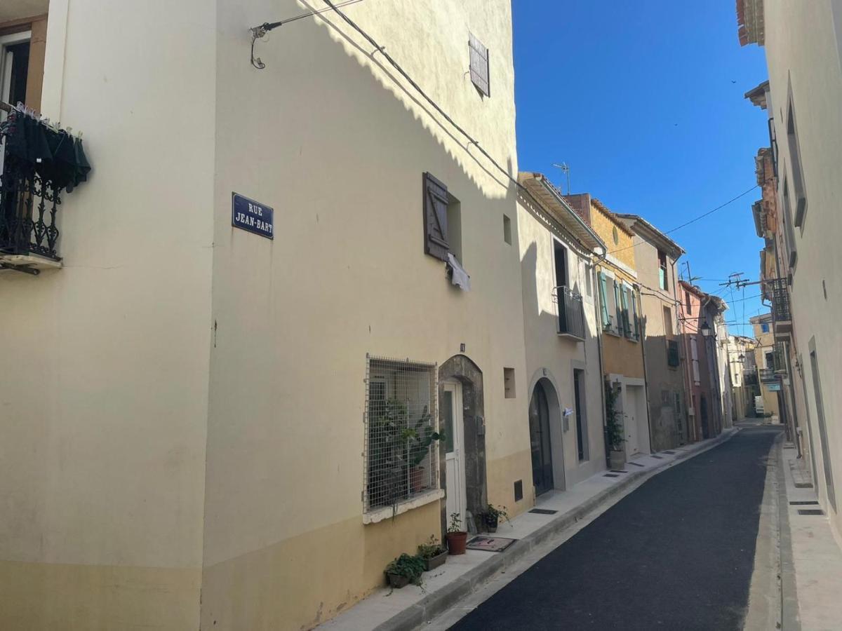 Villa Charming 2-Bed House in Marseillan Extérieur photo